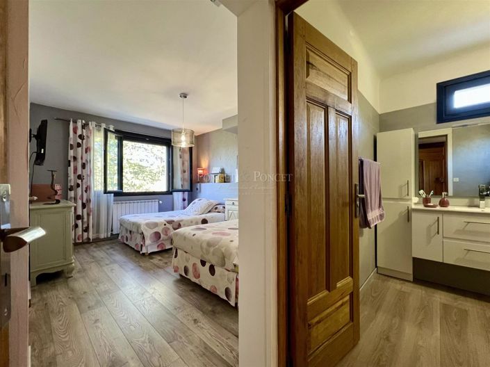 Image No.23-Maison de 6 chambres à vendre à Uzès