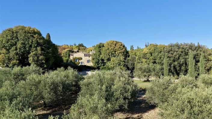 Image No.1-7 Bed House for sale