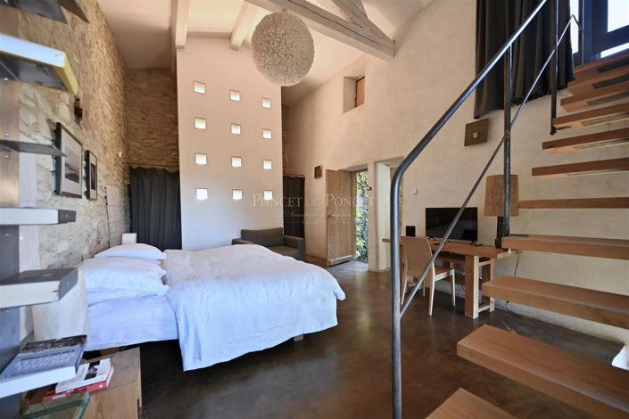 Image No.17-7 Bed House for sale