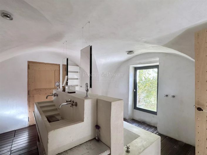 Image No.21-7 Bed House for sale