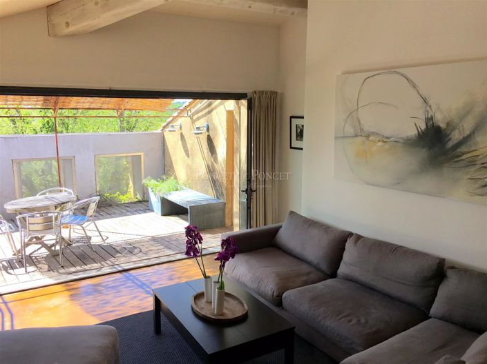 Image No.24-7 Bed House for sale