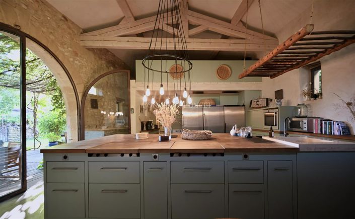 Image No.8-7 Bed House for sale