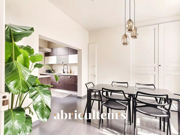 Image No.4-5 Bed House for sale