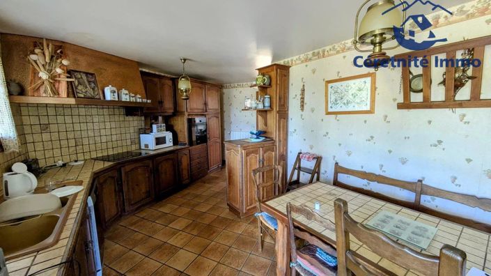 Image No.14-3 Bed House for sale