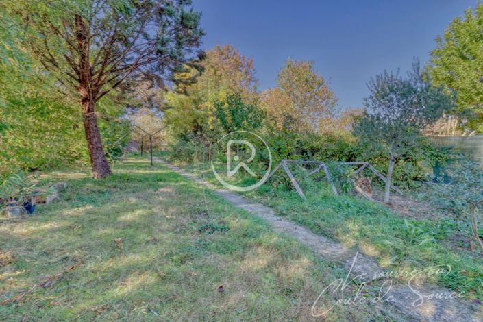 Image No.3-5 Bed House for sale