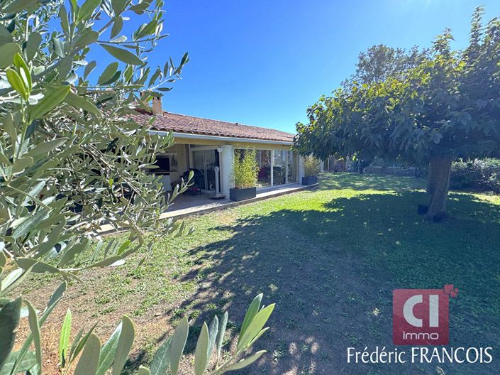 Image No.14-3 Bed House for sale