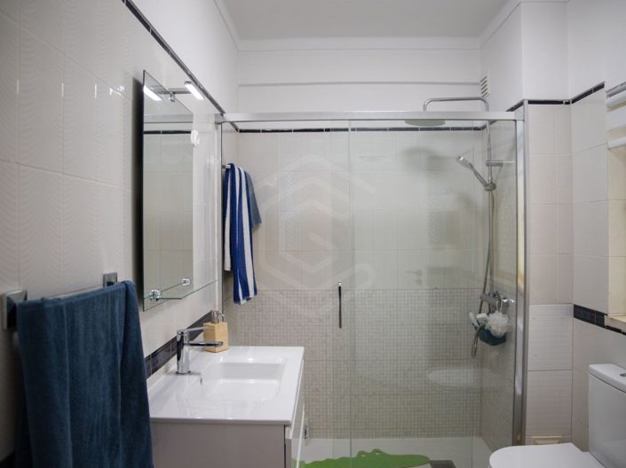 Image No.10-2 Bed Apartment for sale