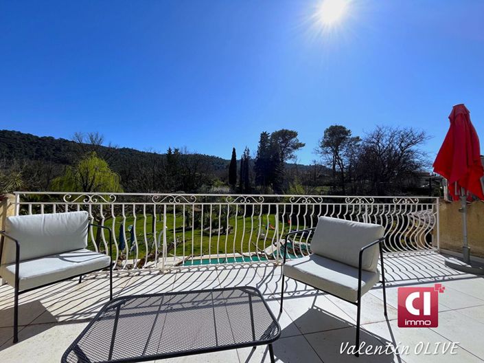 Image No.11-4 Bed Property for sale