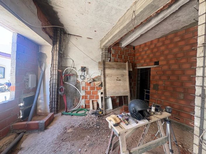 Image No.12-2 Bed Apartment for sale