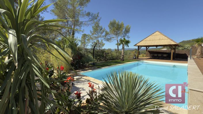 Image No.3-5 Bed House for sale