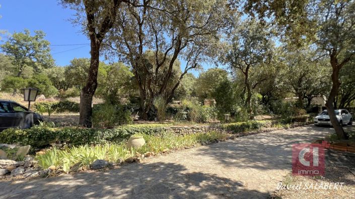 Image No.16-3 Bed House for sale