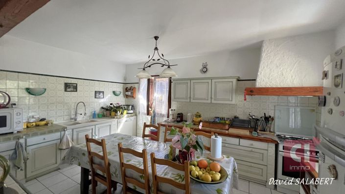 Image No.8-3 Bed House for sale