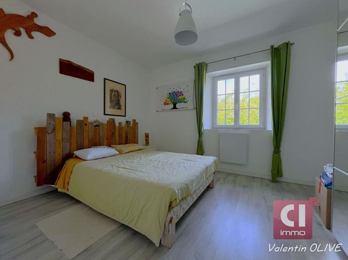 Image No.14-4 Bed House for sale