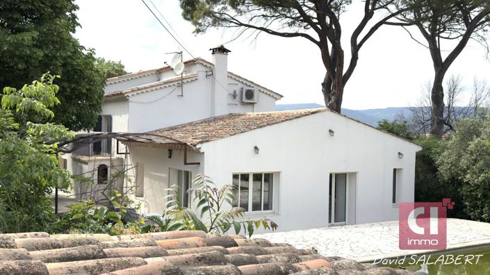 Image No.14-Propriété de 4 chambres à vendre à Draguignan