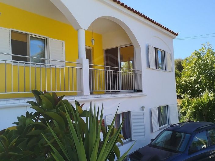 Image No.1-2 Bed House for sale