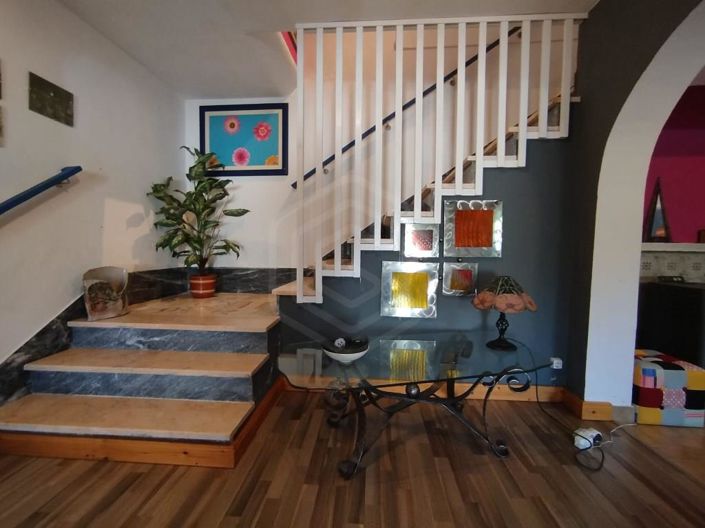 Image No.7-2 Bed House for sale