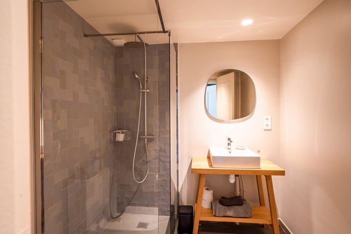 Image No.16-11 Bed House for sale