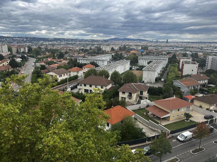 Image No.10-Appartement de 3 chambres à vendre à Vénissieux