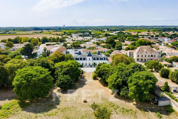 Image No.17-12 Bed Property for sale