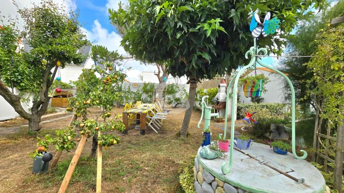 Image No.14-4 Bed House for sale