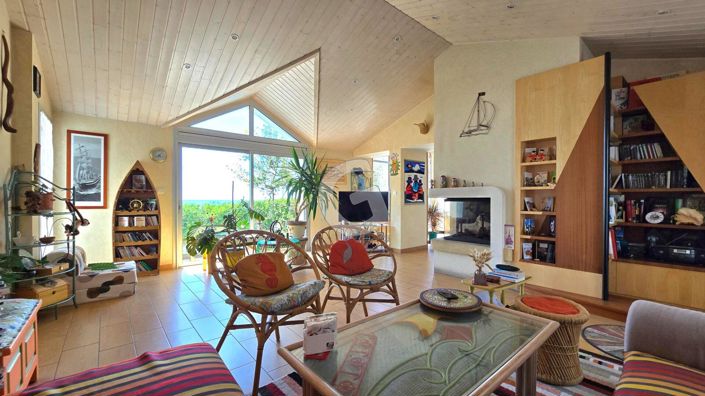 Image No.9-4 Bed House for sale