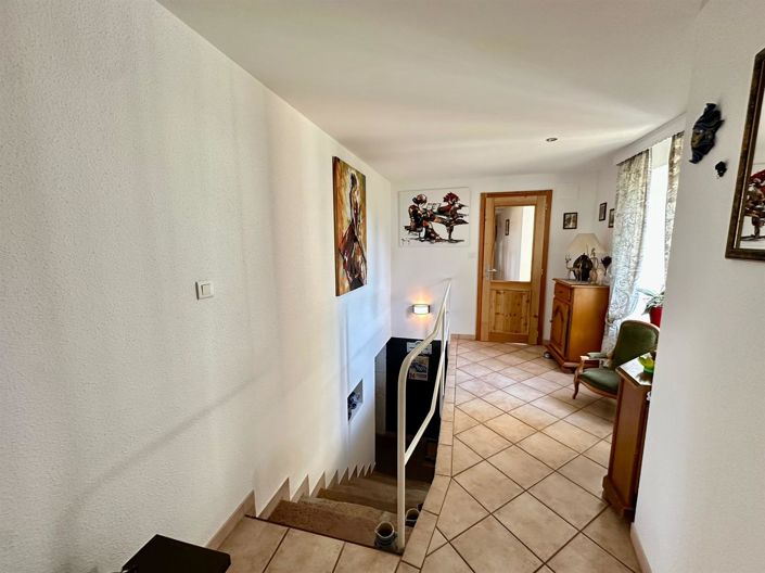 Image No.13-8 Bed House for sale