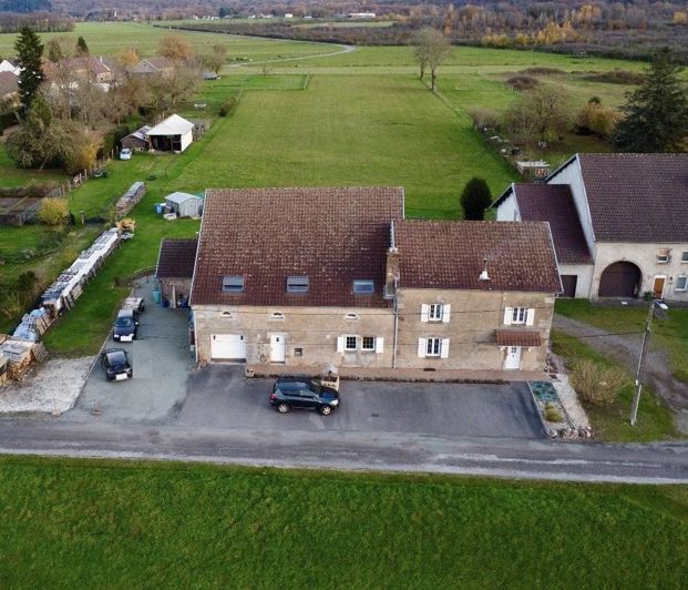 Image No.2-8 Bed House for sale