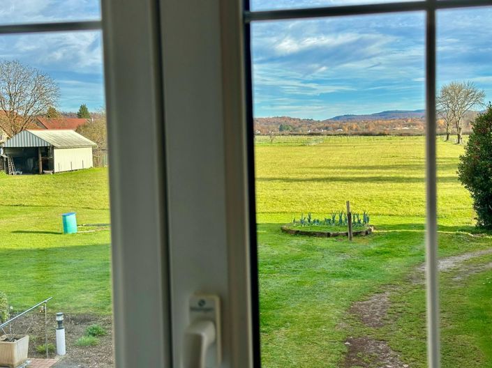 Image No.26-8 Bed House for sale