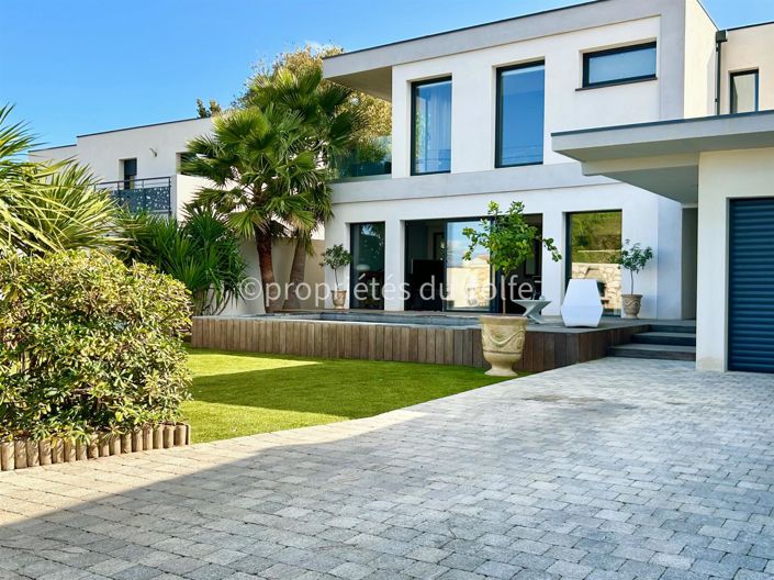 Image No.23-3 Bed House for sale