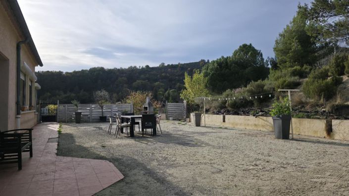 Image No.37-8 Bed House for sale