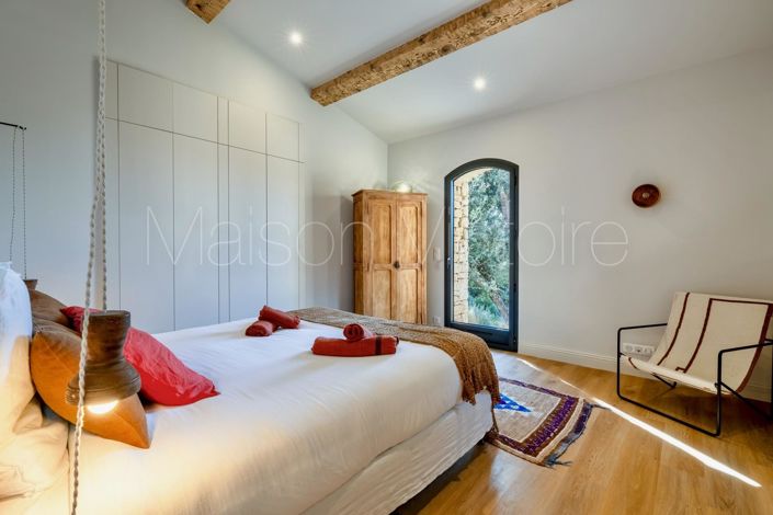 Image No.17-3 Bed House for sale