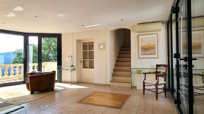 Image No.21-3 Bed House for sale