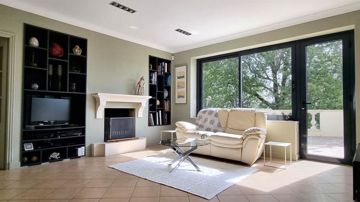 Image No.24-3 Bed House for sale