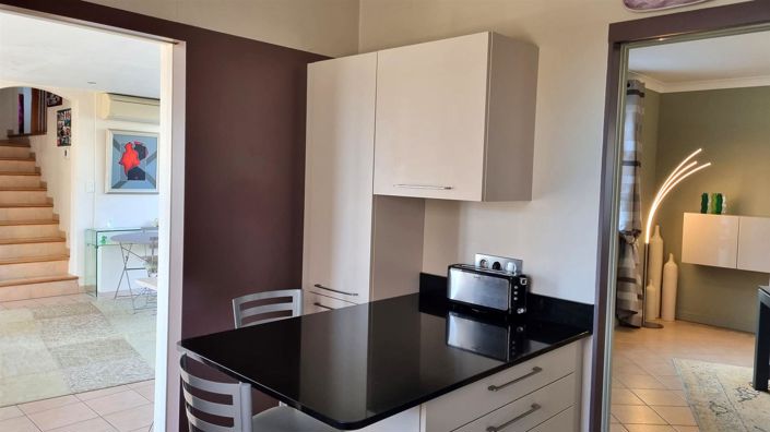 Image No.32-3 Bed House for sale