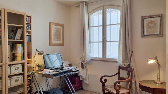 Image No.46-3 Bed House for sale