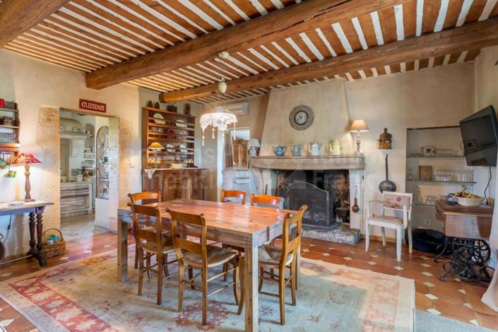 Image No.3-5 Bed House for sale