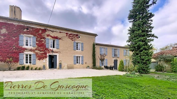 Image No.3-6 Bed House for sale