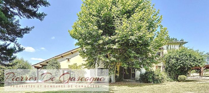 Image No.1-6 Bed House for sale