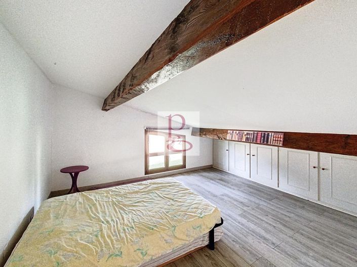 Image No.16-6 Bed House for sale