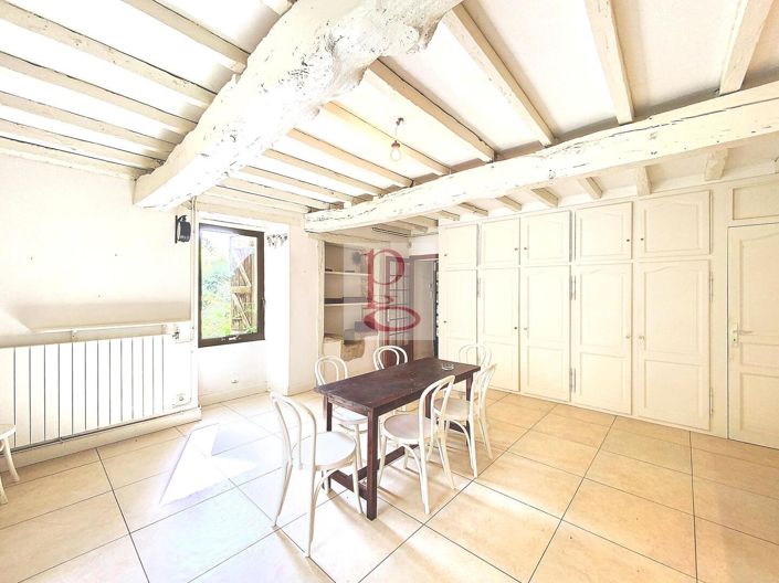 Image No.6-6 Bed House for sale