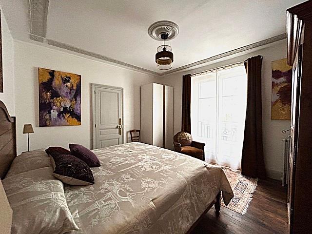 Image No.11-3 Bed House for sale