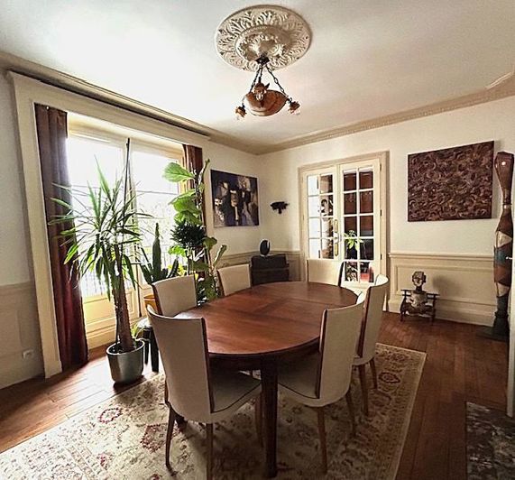 Image No.7-3 Bed House for sale