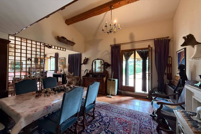 Image No.14-7 Bed House for sale