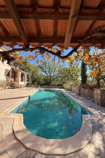 Image No.17-7 Bed House for sale