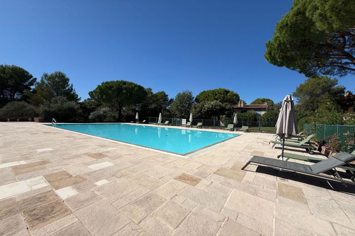 Image No.19-3 Bed House for sale