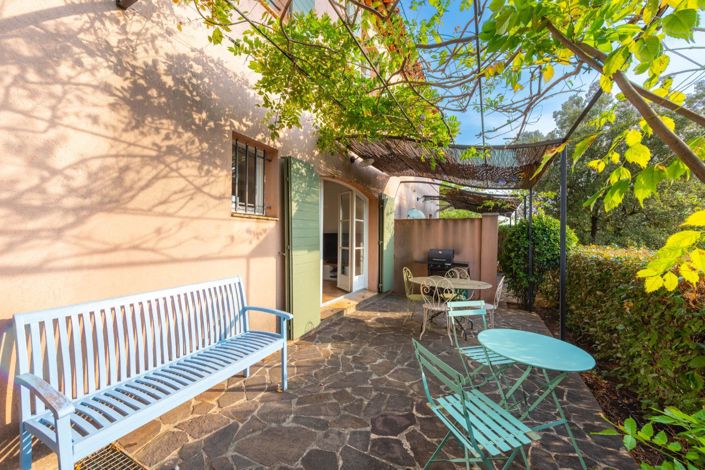 Image No.3-3 Bed House for sale