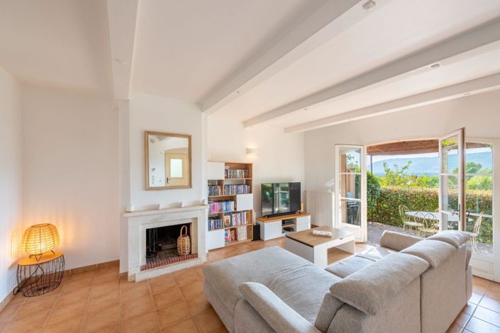 Image No.4-3 Bed House for sale