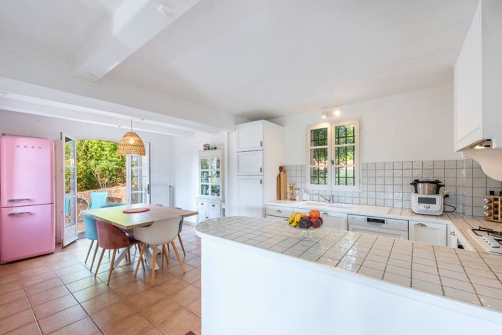 Image No.7-3 Bed House for sale