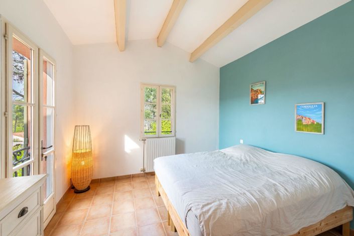 Image No.8-3 Bed House for sale