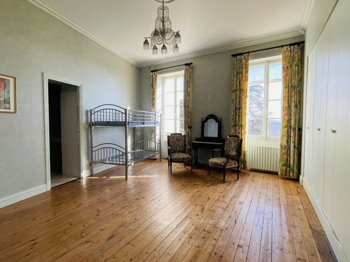 Image No.11-Propriété de 6 chambres à vendre à La Romieu